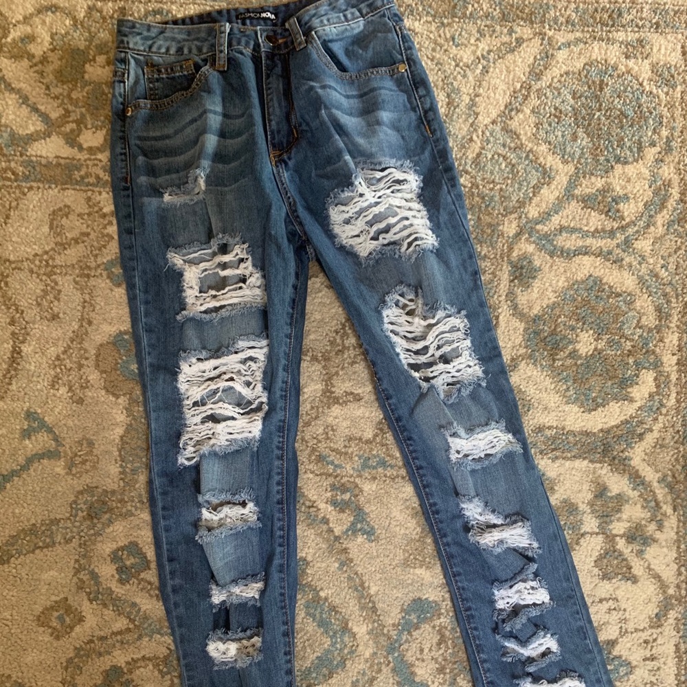 Fashion Nova High Waisted Distressed Jeans SIZE 1